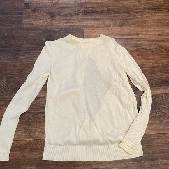 Lululemon Still at Ease pullover - Picture 2 of 4